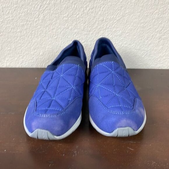 Easy Spirit Telise Slip On Quilted Padded Puffy Sneaker Comfort Blue Sz 7.5 - Picture 3 of 13